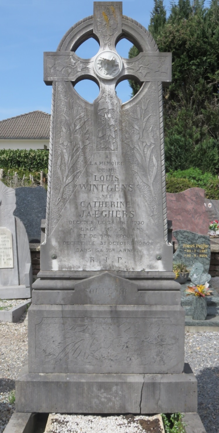 Tombe de Louis Wintgens et Catherine Jaeghers (cimetière de Bilstain)